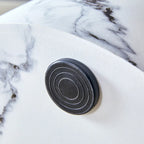 Tavolino rotondo da 39,8 cm con piano fantasia e base cilindrica