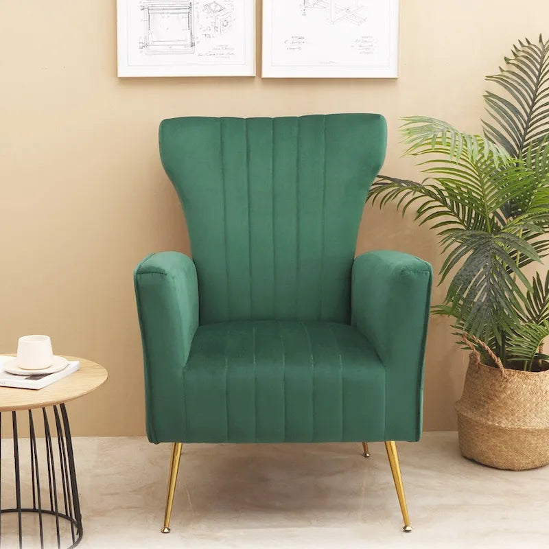 Poltroncina a pozzetto con gambe in metallo
