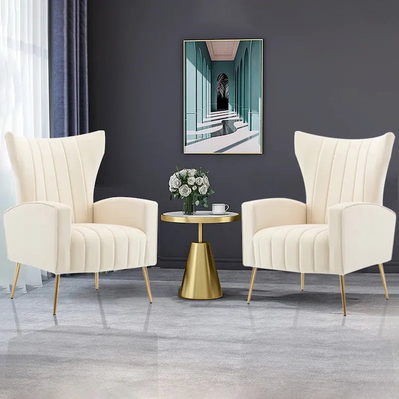 Poltroncina a pozzetto con gambe in metallo