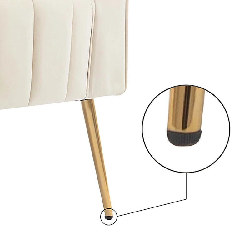 Poltroncina a pozzetto con gambe in metallo