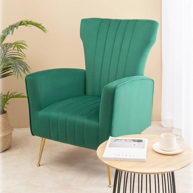 Poltroncina a pozzetto con gambe in metallo