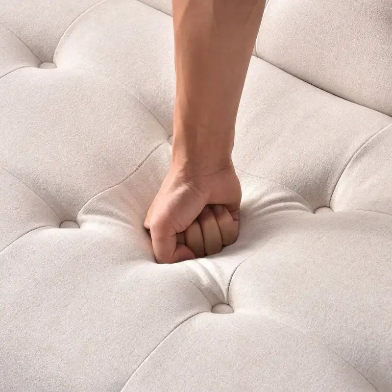 Divano in tessuto trapuntato Mid-Century Modern con gambe in legno