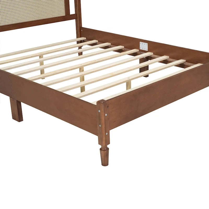 Giroletto con testiera in rattan